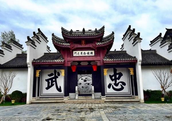 福建的的一个村庄一夜之间竟成了“寡妇村”